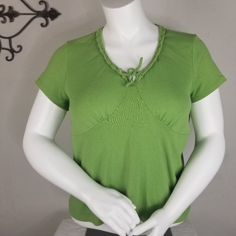 Cato Woman Lime Green Short‎ Sleeve Shirt Size 18/20